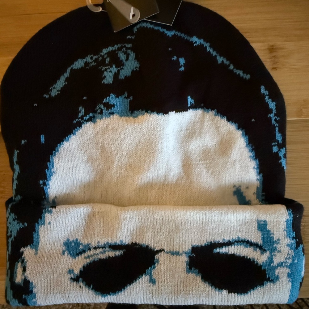 Michael Myers Halloween 🎃 Blue and White Graphic Beanie